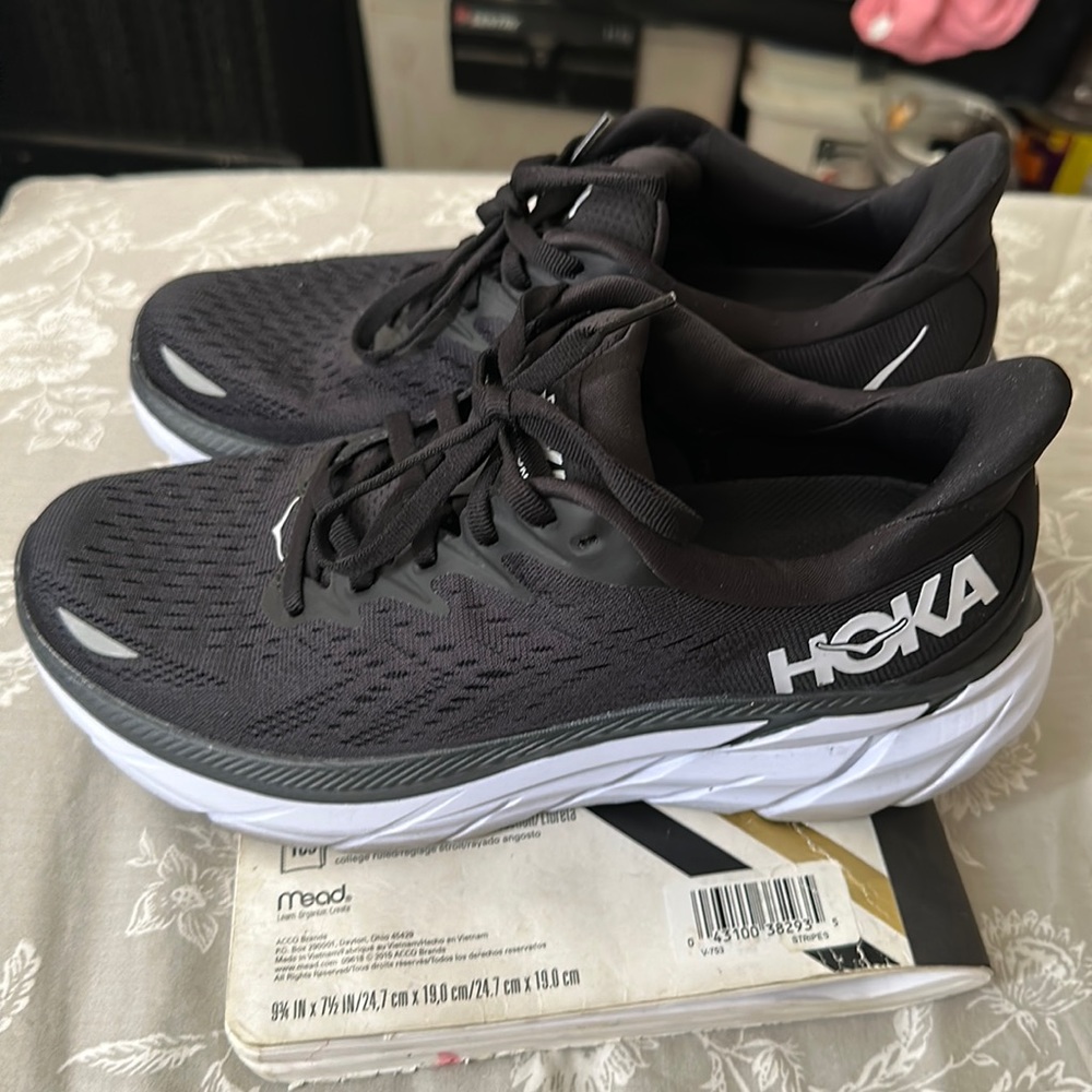 Hoka Clifton 8